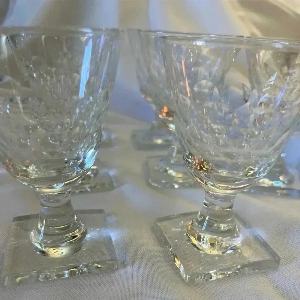 Set of 8 Vintage Crystal Cordial Cut Glasses by Hawkes Crystal - Picture 2 of 5